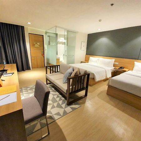 באקולוד The Upperroom @ Real Suites מראה חיצוני תמונה