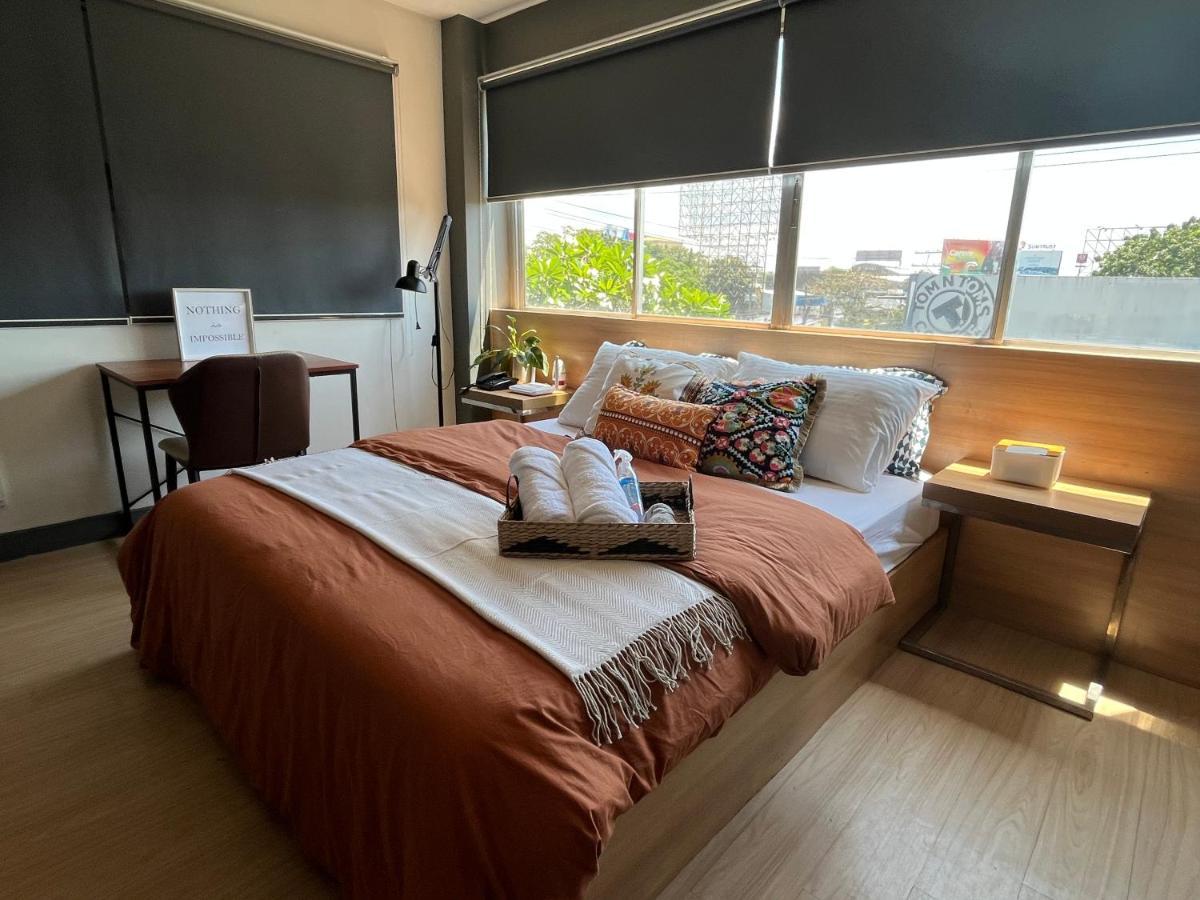 באקולוד The Upperroom @ Real Suites מראה חיצוני תמונה